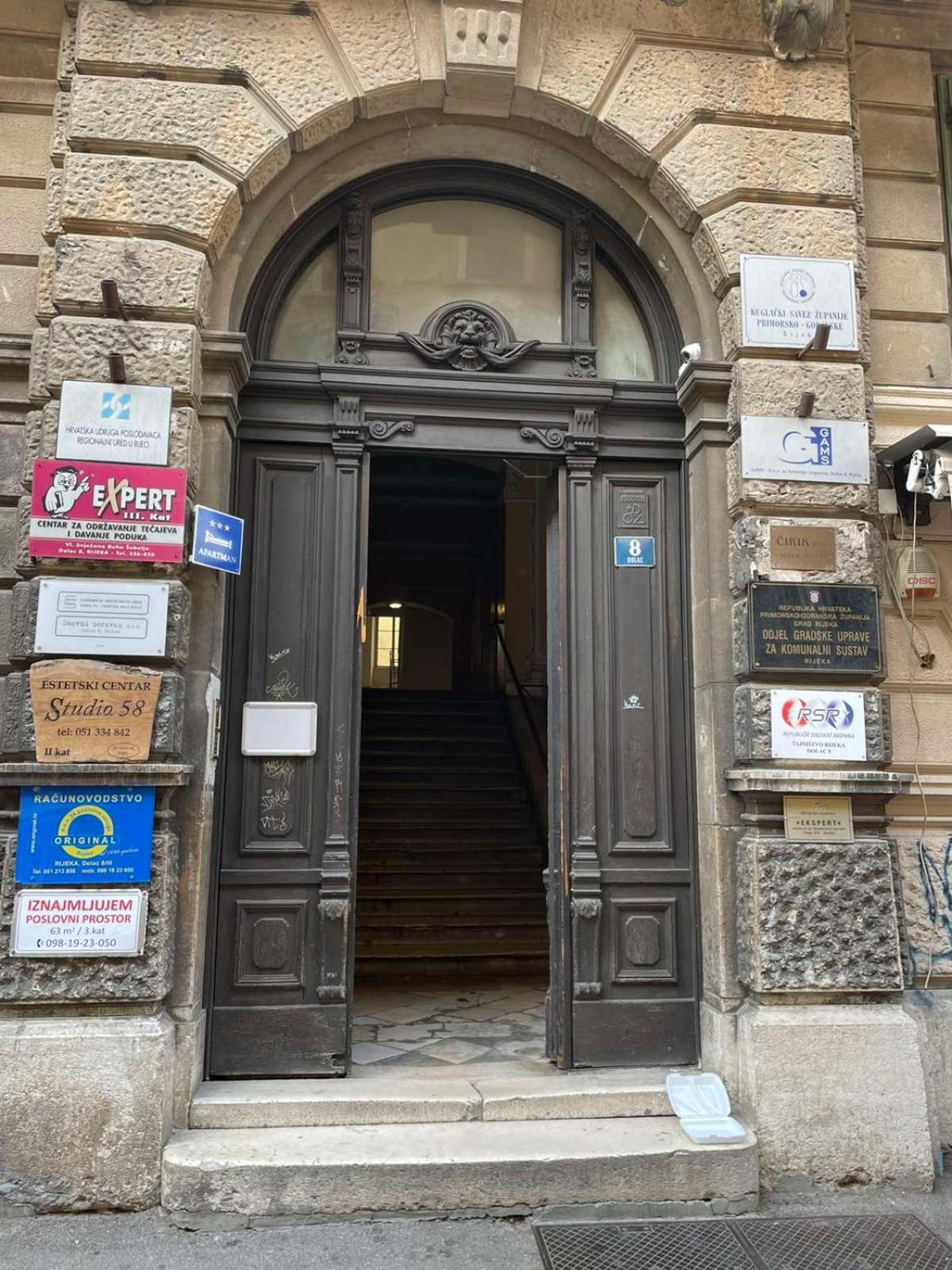 Dolac Apartments Rijeka Bagian luar foto